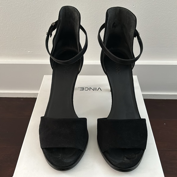 Vince Adley Black Suede Heels Size 8.5 - Picture 3 of 6